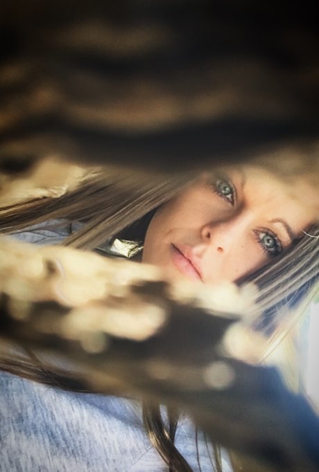 Rhiannon Dollar official Nackt auf OnlyFans