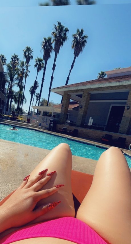 Boujee P_ Titten OnlyFans