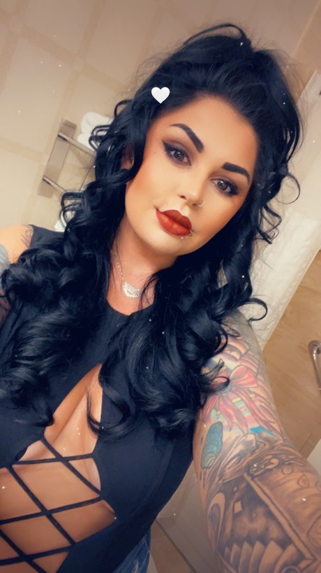 Killer Queen Leaked OnlyFans Bilder