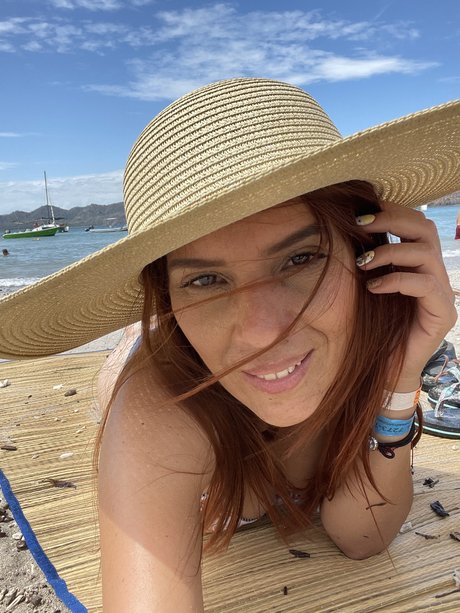 Elizabeth Molina OnlyFans-Leak