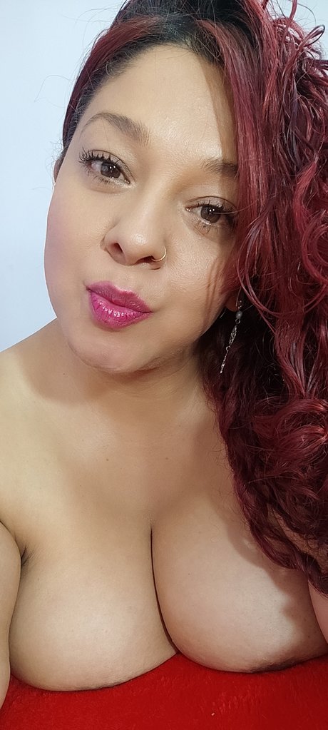 Kimi OnlyFans Pornografie