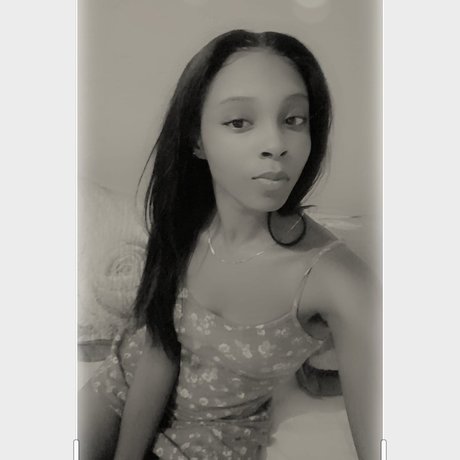 Trina petite Doll OnlyFans Nackt