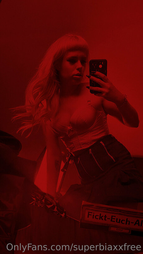 Superbia OnlyFans XXX