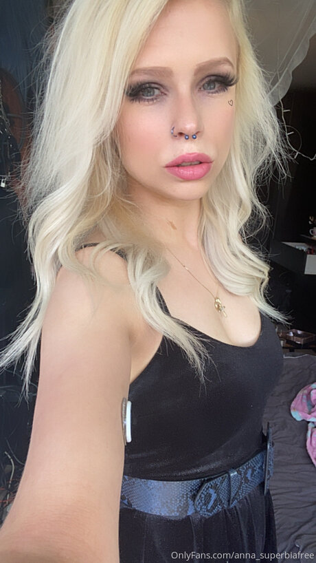 Superbia OnlyFans-Post