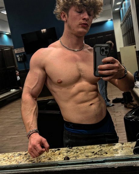 sucrose baby OnlyFans-Bilder geleakt