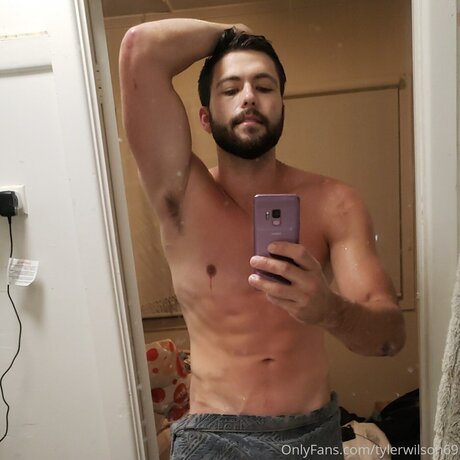 Tyler Wilson Nacktbilder von OnlyFans