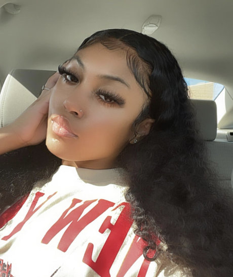 babygyaldess OnlyFans Bilder