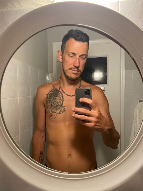 tallguy OnlyFans Leaks Pornografie