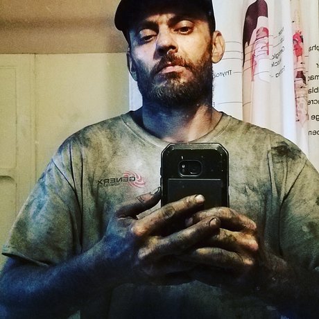 HeadoftheINS OnlyFans Leaks Gratis