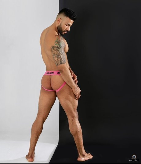 Faviovador Nackt auf OnlyFans Leaks