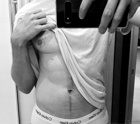 V ctor Z_ OnlyFans Leaked