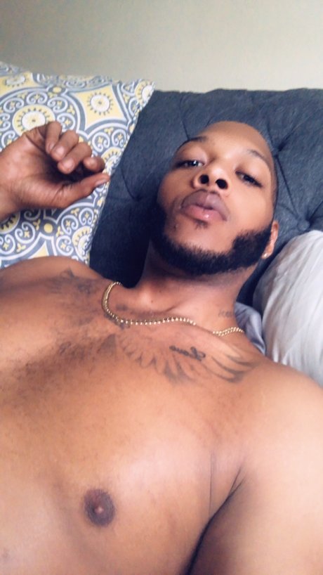 Zerofuxxsgivin Leaks von OnlyFans