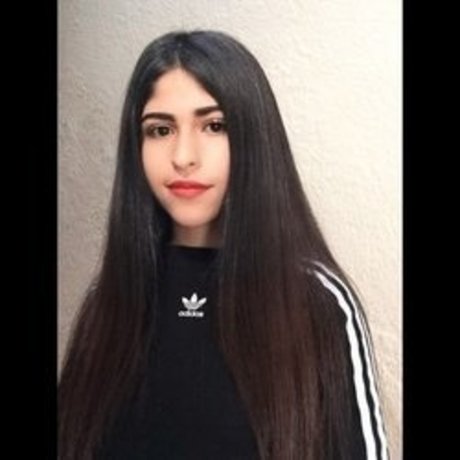 Paaomor18 OnlyFans Star