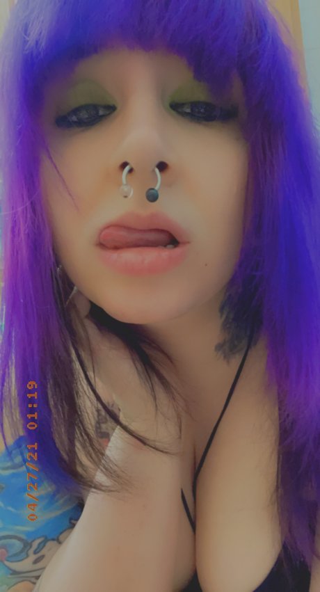 Intoxication Hallucination Nacktbilder OnlyFans Geleakt