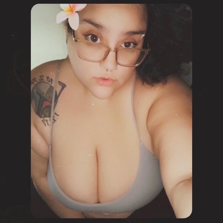 Panda Mami_ Nacktpornos auf OnlyFans