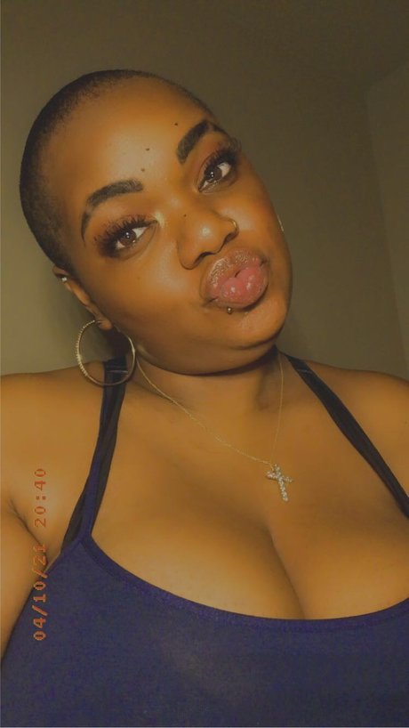 Queen Chay OnlyFans-Creator