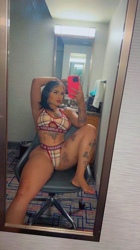 The queen OnlyFans Leak