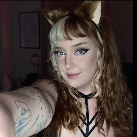 Luna Lanaux OnlyFans-Inhalte