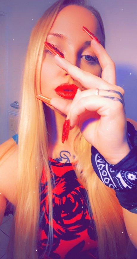 Pampered Princess Neue geleakte OnlyFans-Inhalte