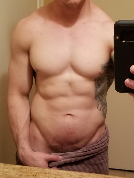 Someguykris OnlyFans-Leak