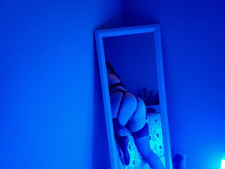 G33ky Kitten OnlyFans Strip