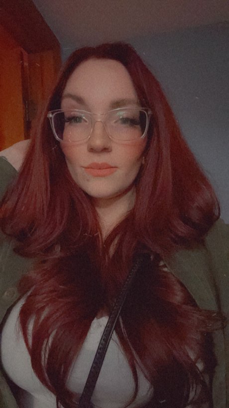 Amethyst Reign_ OnlyFans Strip