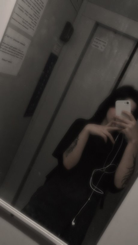 Makiko_ OnlyFans-Pornos