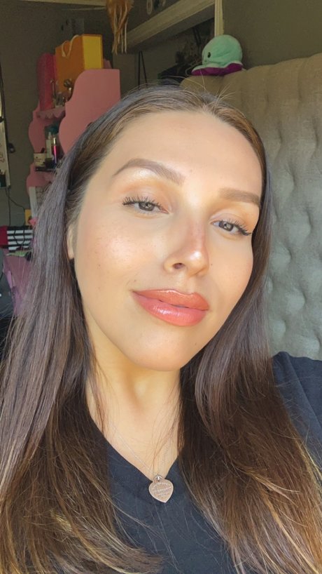 parisluxxx OnlyFans Pornografie