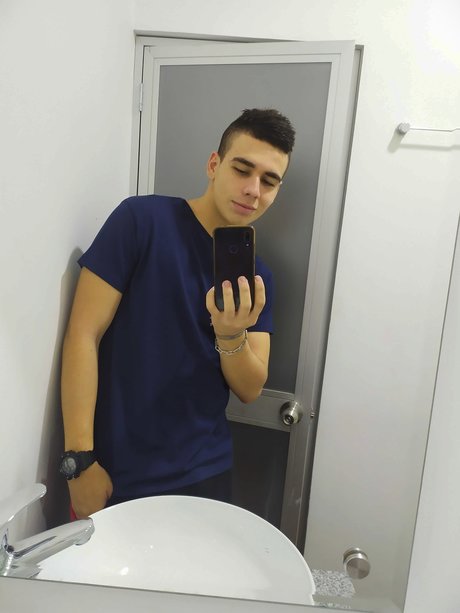 Sebastian Warner OnlyFans Fotos