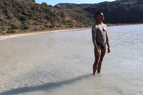 MASKBB_ OnlyFans-Bilder