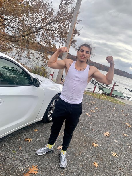 Suave_ OnlyFans-Bilder