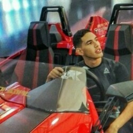 Nicolas Lopez Echeverri Nackt