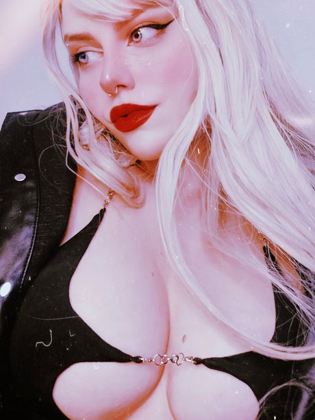 Sarah Wong Nacktbilder auf OnlyFans