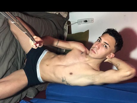 HOT PENDE_ Nacktpornos auf OnlyFans