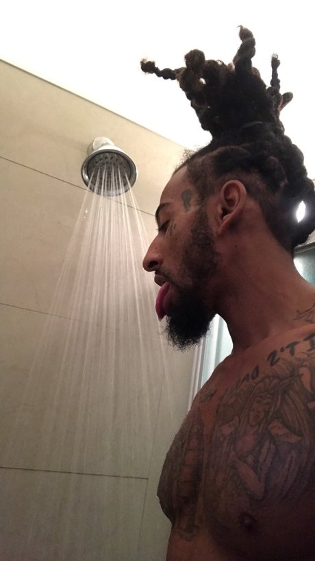 Romello champagne carter OnlyFans