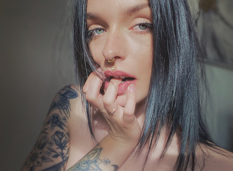 Essssm_ OnlyFans-Leaks