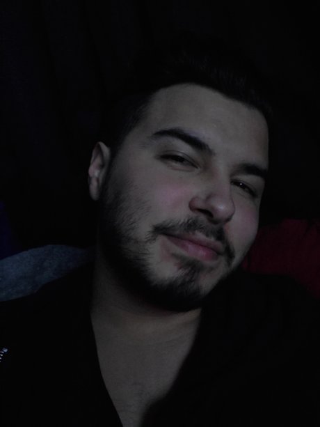 Papi Paul OnlyFans Nacktbilder