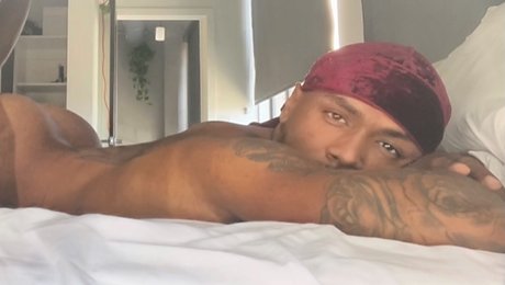 Ezra Arcane OnlyFans Leaj