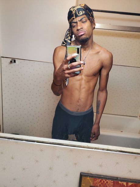 Dakari Kahle_ OnlyFans geleakt