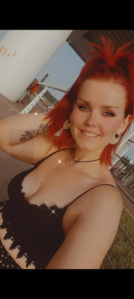 Femke Wouters OnlyFans geleakt.