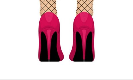 World at her feet OnlyFans-Leak