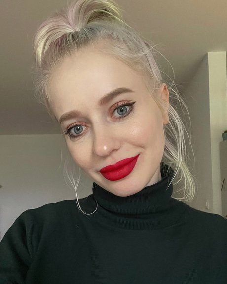 insomnia anna Nacktbilder von OnlyFans geleakt