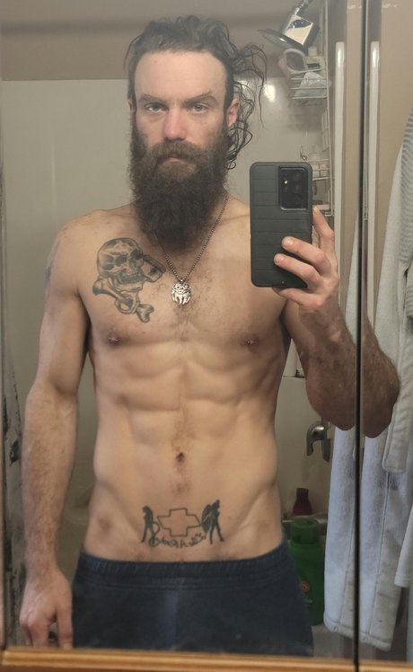 Master Xensor OnlyFans Nacktbilder