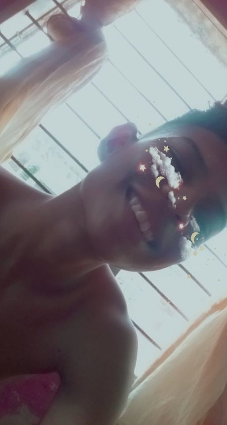 Krypton Neue geleakte OnlyFans-Inhalte