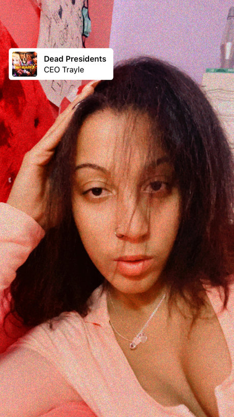 Luckilee Leaked OnlyFans Bilder