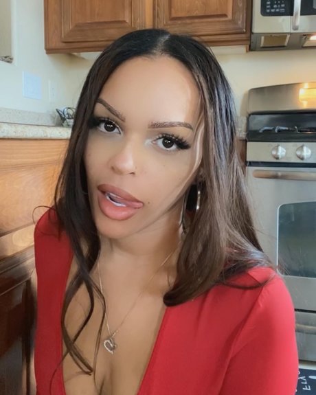 Pearlianas room Nacktbilder von OnlyFans