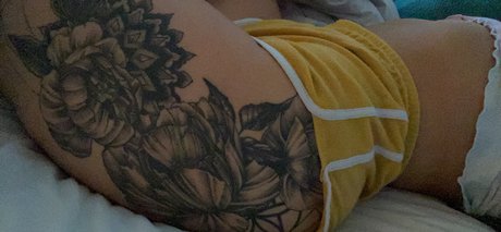 Julia Lauren OnlyFans öffentliche Fotos OnlyFans