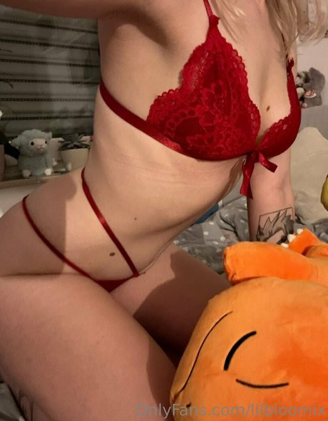 lilbloomix OnlyFans geleakte Pornografie