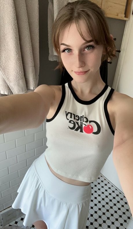 Soggyalien22 OnlyFans Sextape