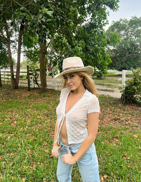 DakotaJane OnlyFans-Rezensionen